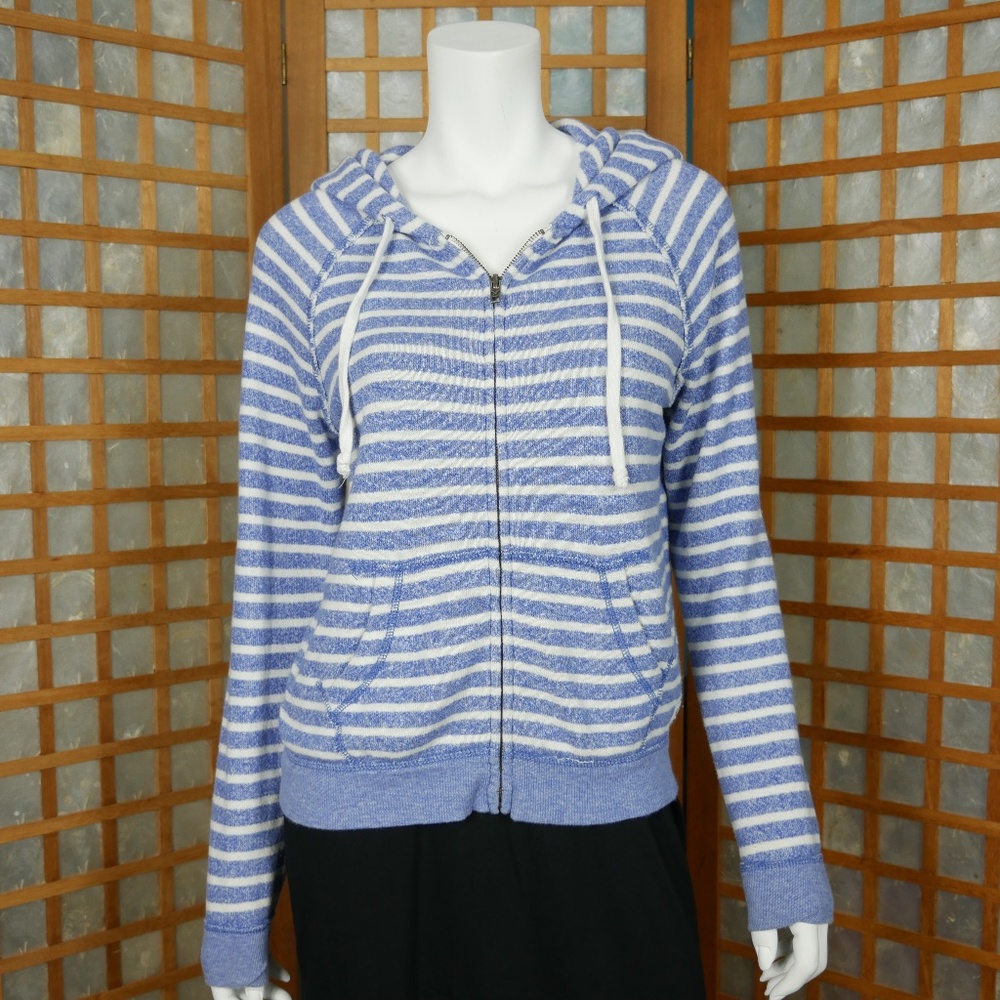 American Eagle Zip Hoodie Size Medium